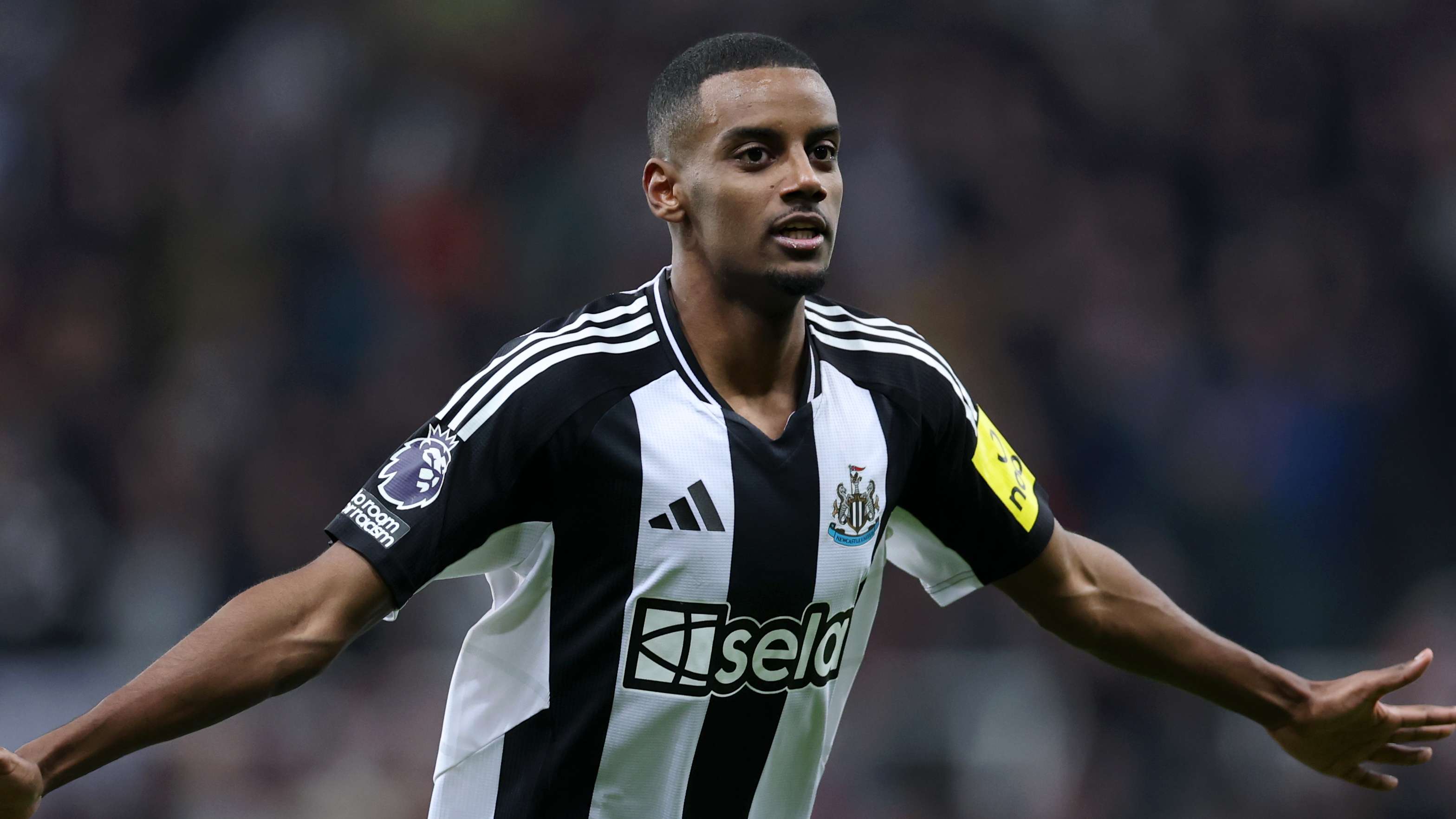 莱万领军波兰对决沙特全力争胜力图历史突破