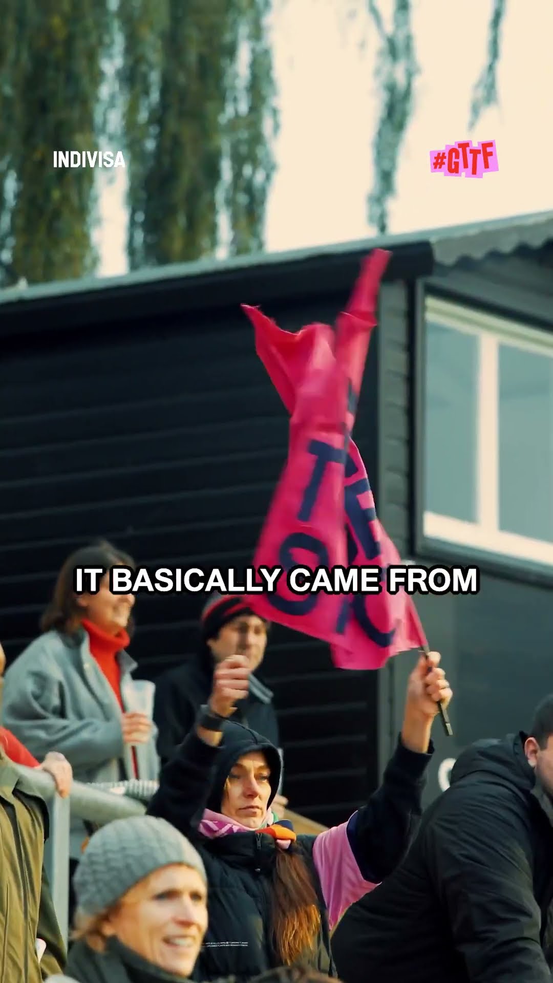 到一名年轻 到一名年轻